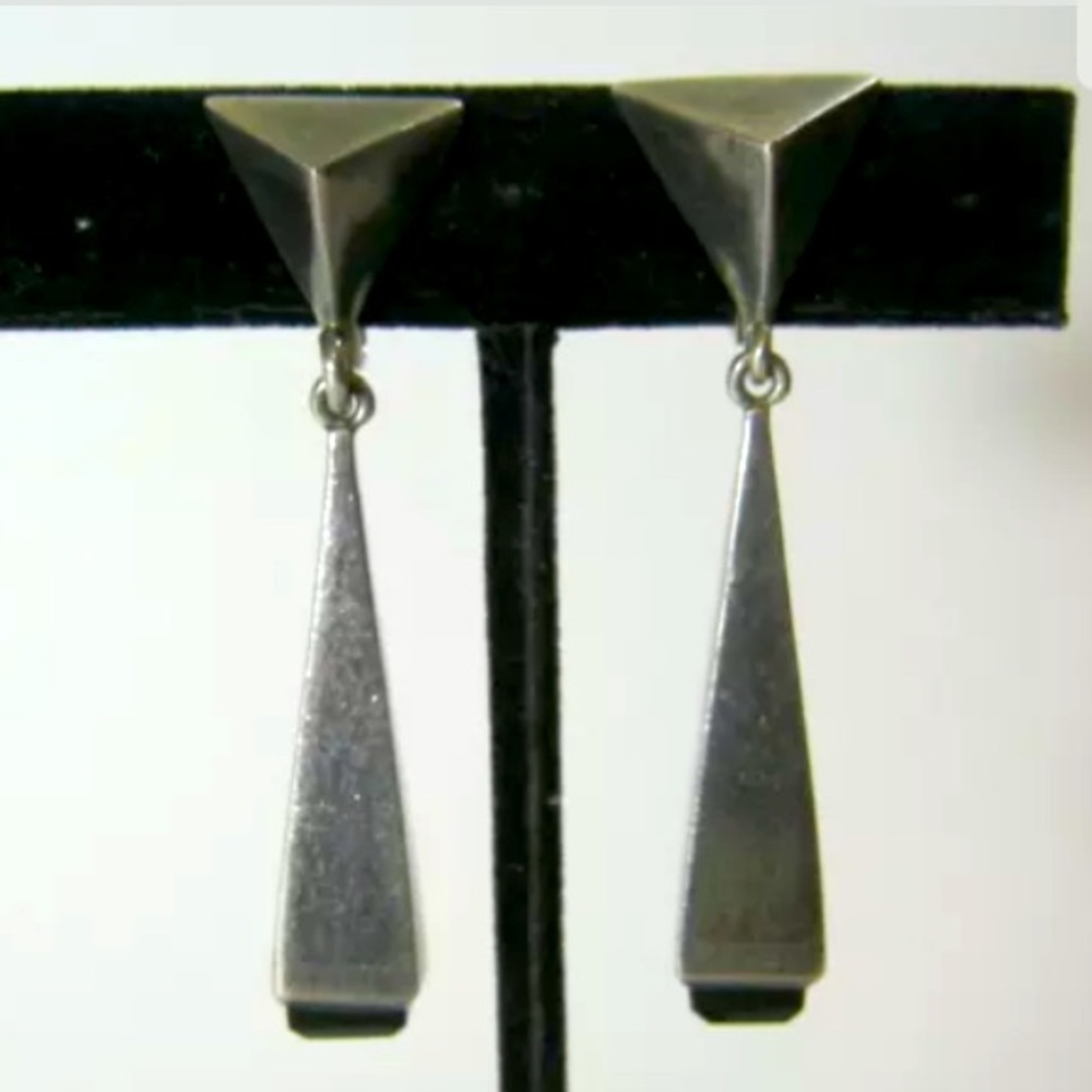Antonio Pineda Taxco 970 & Onyx Vintage Earrings